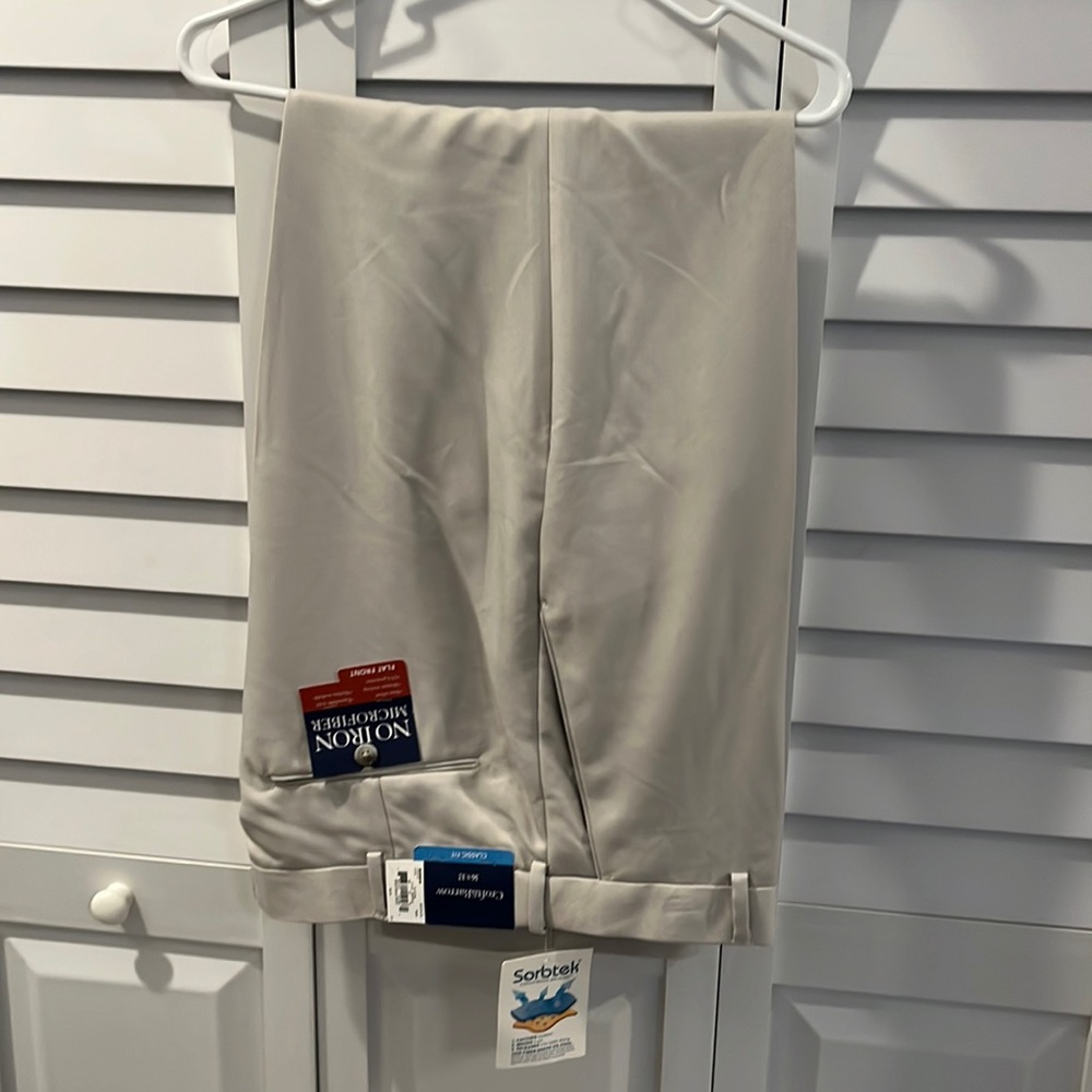 Men’s pants.